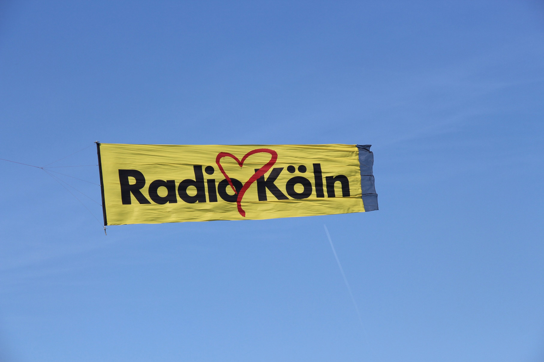 Radio_Köln_Flugzeugbanner